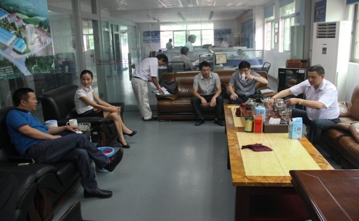 我司聘请深圳知名律师赖小勇担任法律顾问