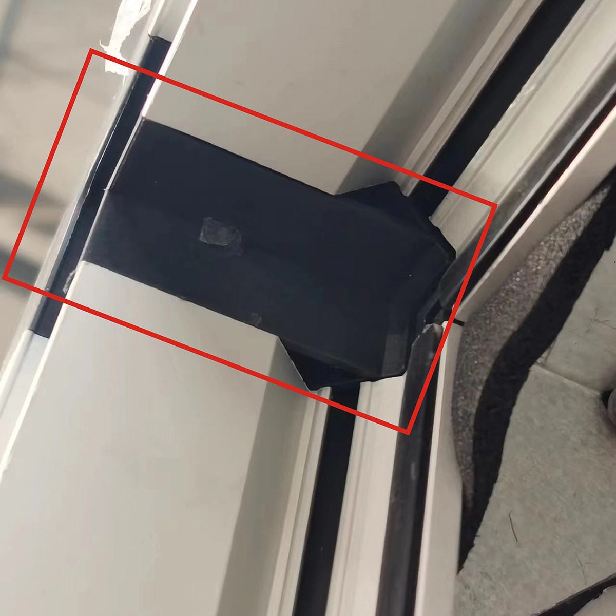 1703907052377644.jpg 图形1